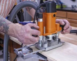 Triton Trimmerbovenfrees 880W TMNRTR -Huishoudelijk Gereedschap Winkel frees209.jpg 1200x600 536acebc88