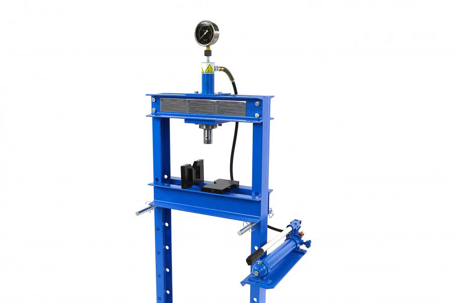 HBM 12 Ton Hydraulische Werkplaatspers / Raamwerkpers 1 HBM 12 Ton Hydraulische Werkplaatspers / Raamwerkpers