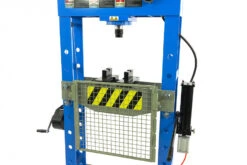 HBM 50 Ton Professionele Raamwerkpers, Werkplaatspers Met Veiligheidsrek 10 HBM 50 Ton Professionele Raamwerkpers, Werkplaatspers Met Veiligheidsrek -Huishoudelijk Gereedschap Winkel hbm 067 118.jpg 1200x600 70ff6ebc88