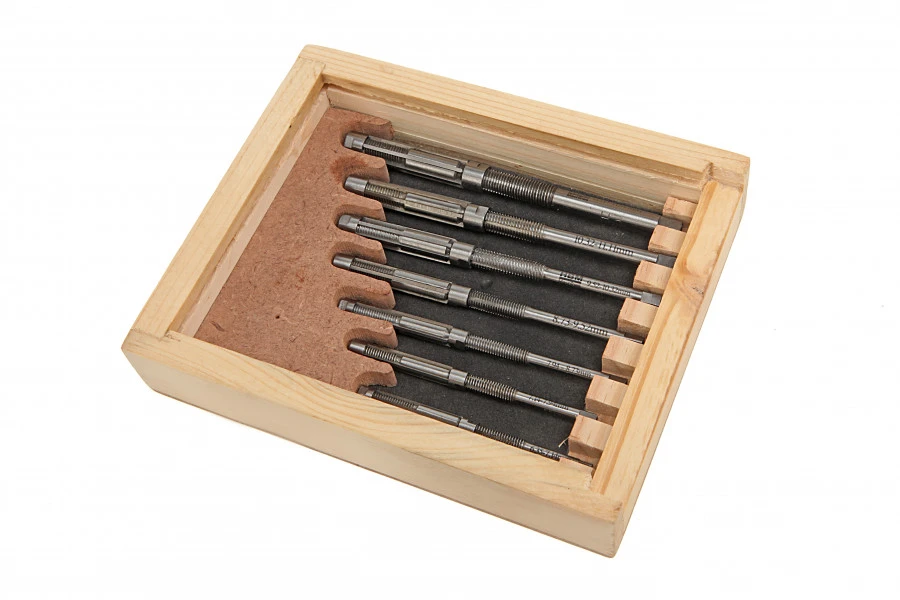 HBM 7 Delige Verstelbare Ruimerset 6mm T/M 12mm 1 HBM 7 Delige Verstelbare Ruimerset 6mm T/M 12mm